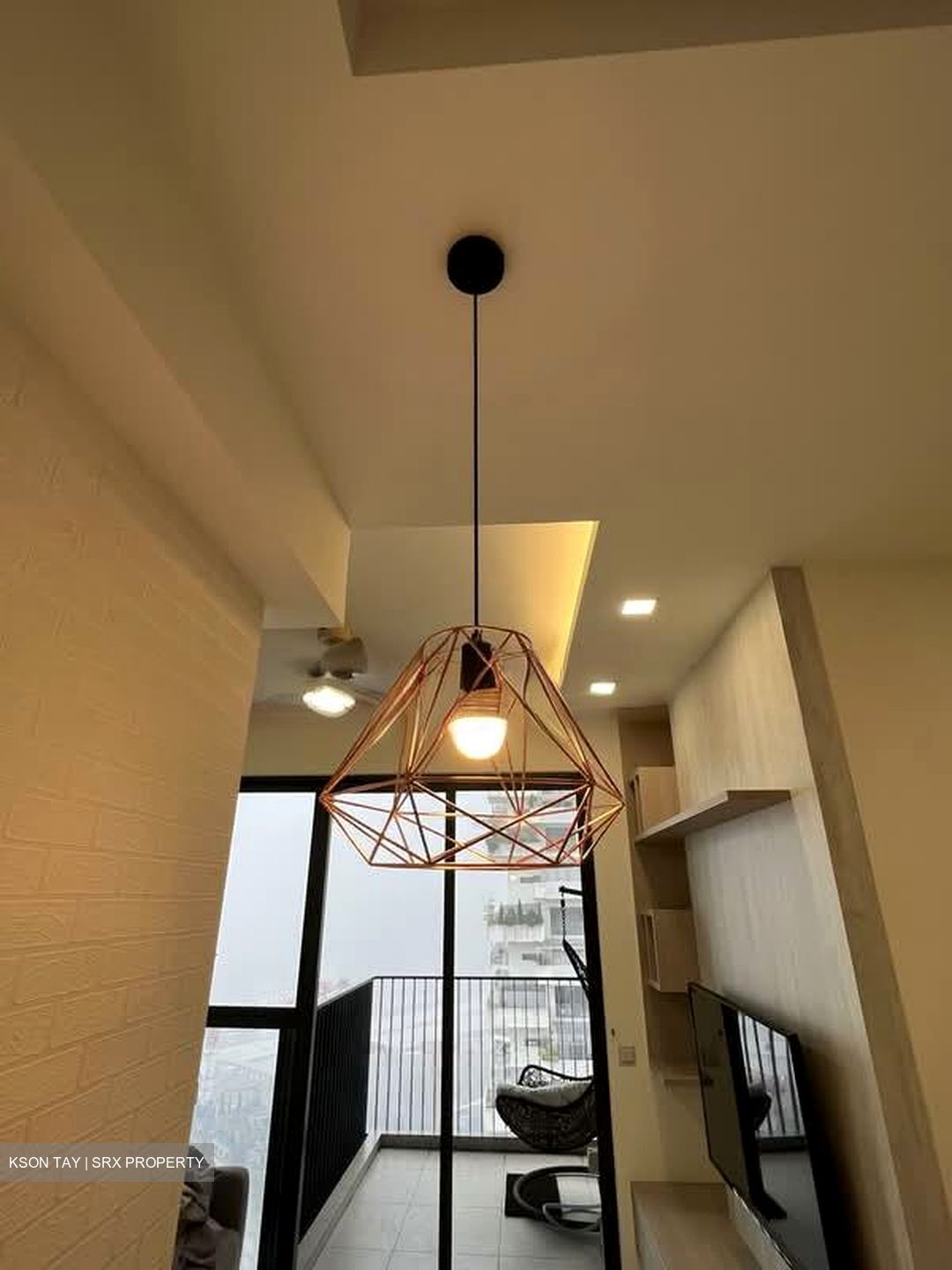 Sky Vue (D20), Condominium #569317301